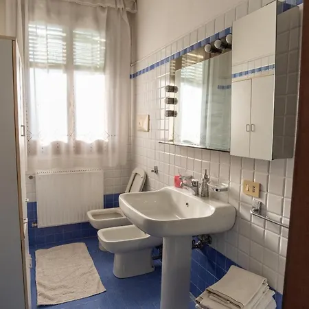 Apartamento Casa Eden Veneza